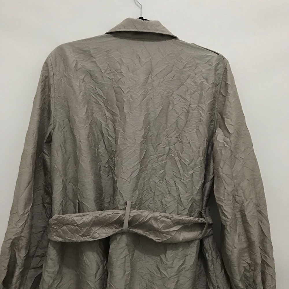 Due Per Due Elegant Beige Ruffled Women's Coat Size XL - Picture 3 of 6